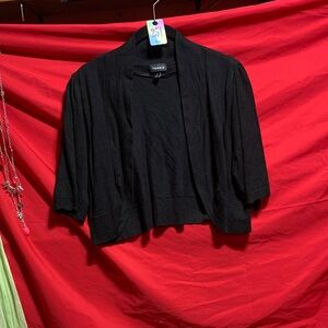 #251 size 2 Torrid Black Cropped Open Cardigan